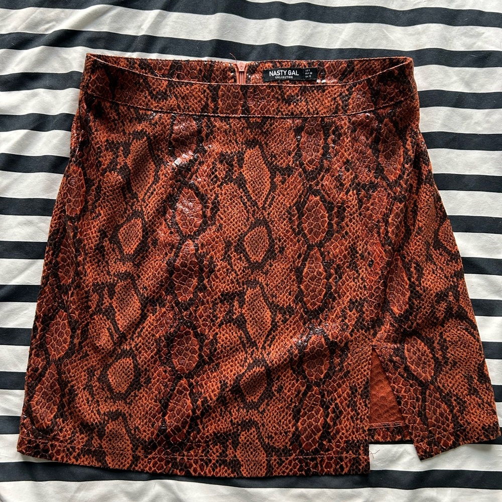 Nasty Gal Brown Snake Print Skirt